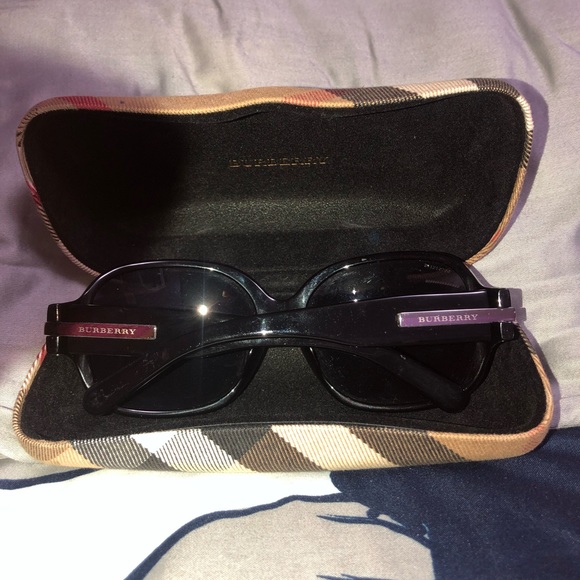 Burberry sun glasses